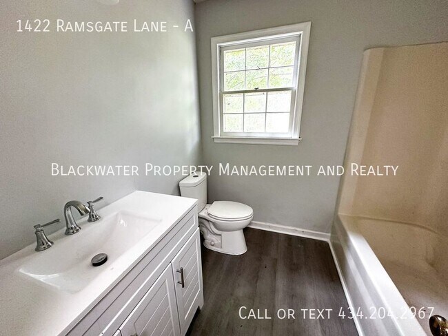 Building Photo - 1422 Ramsgate Ln