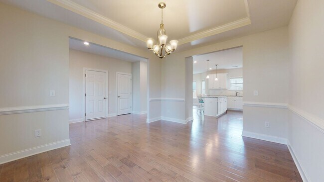 Building Photo - 507 W Red Head Cir