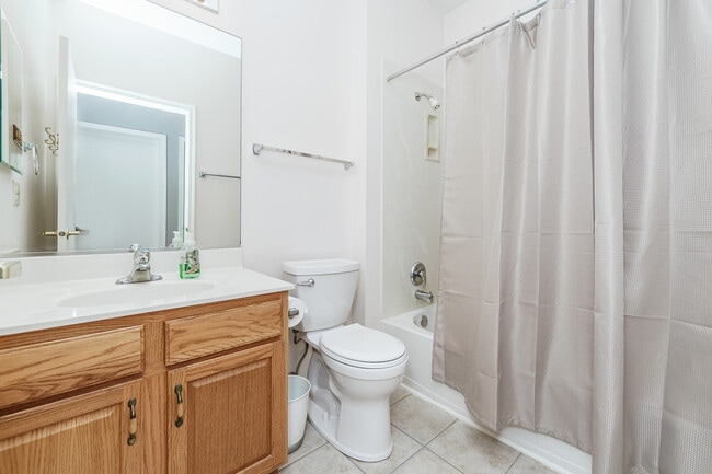 Building Photo - 12960 Big Horn Dr