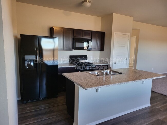 Building Photo - 1920 Mason Ln