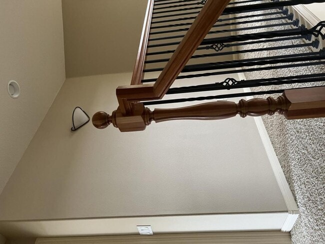 Building Photo - 15715 SE Bybee Dr