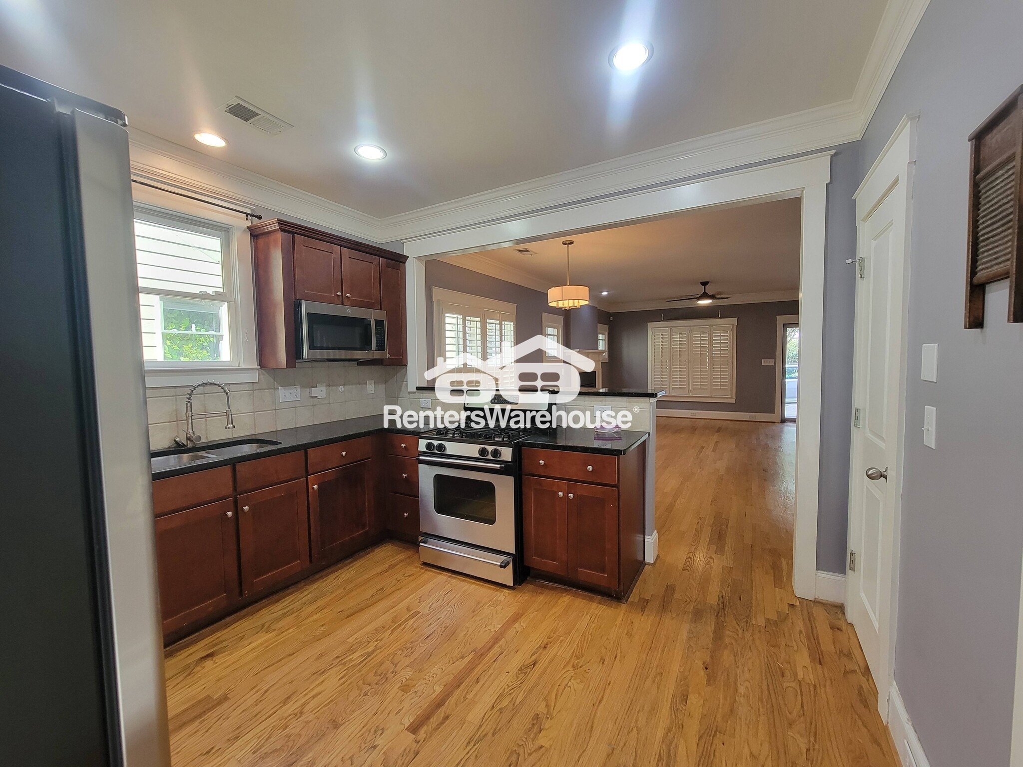 Building Photo - 1357 Benteen Park Dr SE