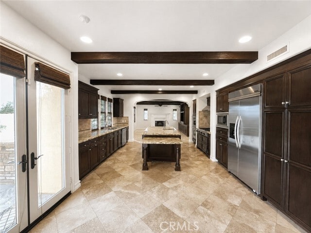 Building Photo - 15 Corte Cabrito
