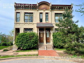Building Photo - 2223 Rutger St
