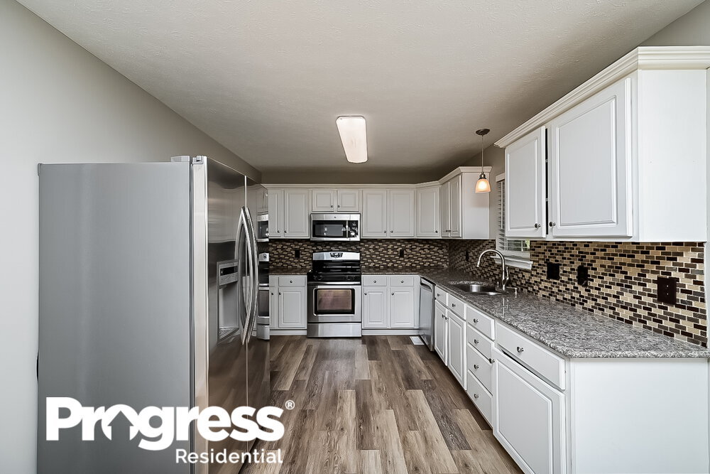 Building Photo - 113 Bradford Cir