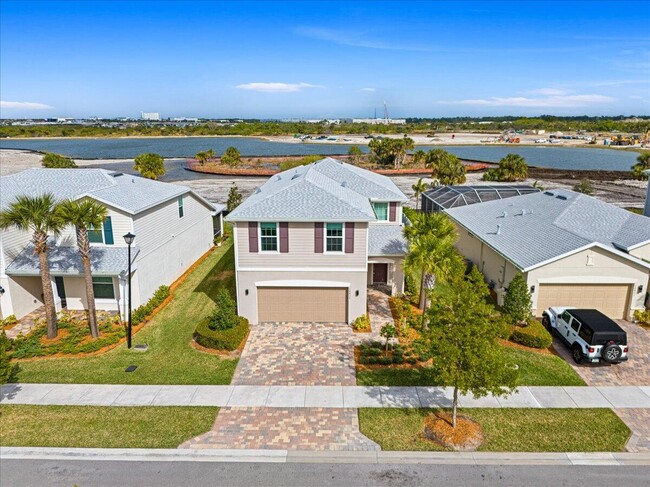 Building Photo - 10437 SW Captiva Dr