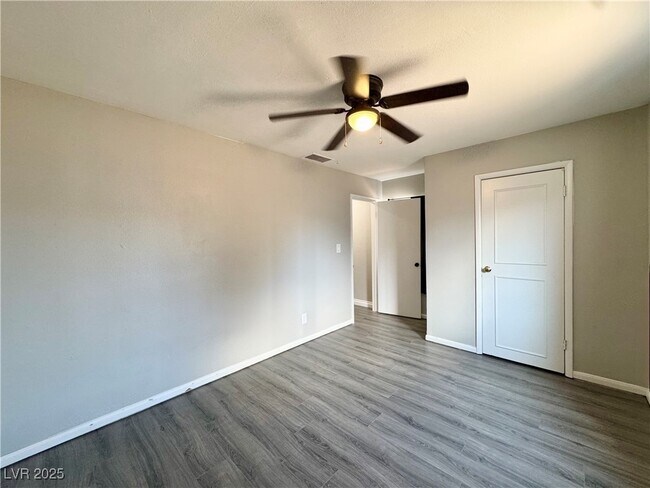 Building Photo - 632 National St