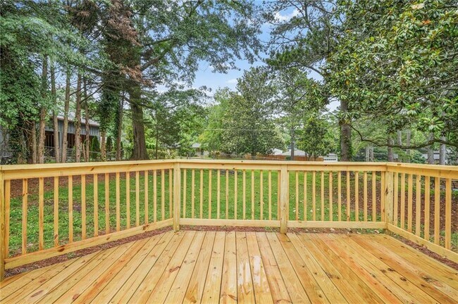 Building Photo - 4188 Fontana Ct