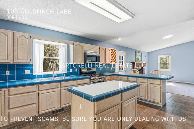 Building Photo - 105 Goldfinch Ln