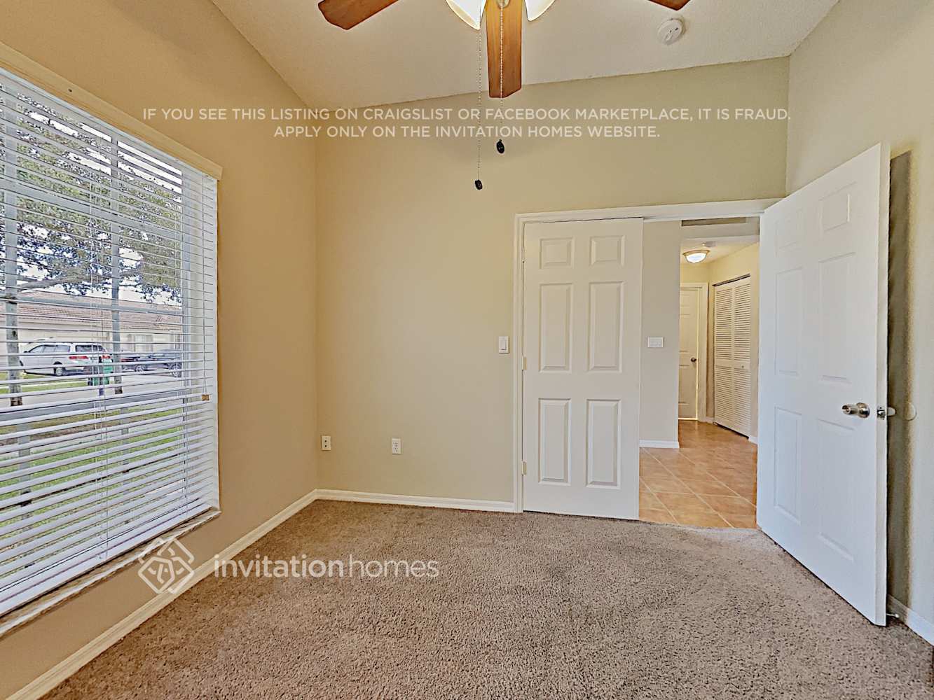 Building Photo - 10698 SW 20th Ct