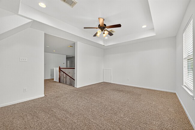 Building Photo - 15 Hadlock Pl