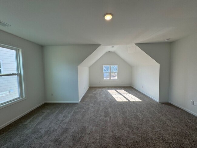 Building Photo - 2008 Red Woodpeckers Ct