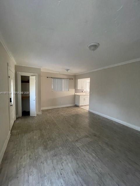 Building Photo - 121 NE 169th Terrace