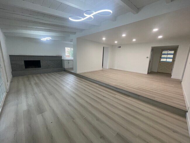 Building Photo - 11552 Gothic Ave
