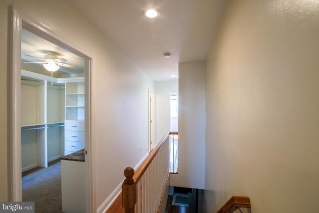 Building Photo - 3462 Almond St