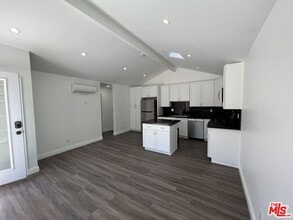 Building Photo - 12512 Rubens Ave