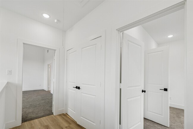 Building Photo - 111 Milby St