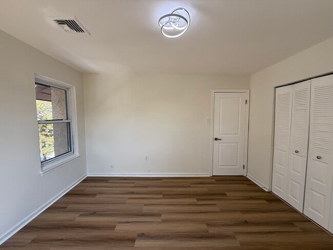 Building Photo - 1434 Mediterranean Ave