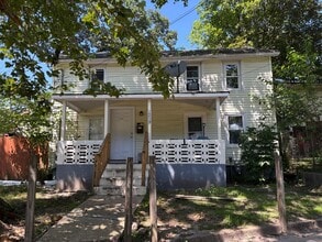Building Photo - Charming 4-Bedroom 2-Bathroom Home in Asbury Park!