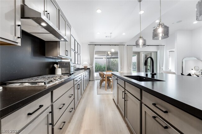 Building Photo - 10149 Zeta Tucana St