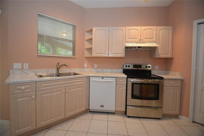 Building Photo - 3 Senora Ct