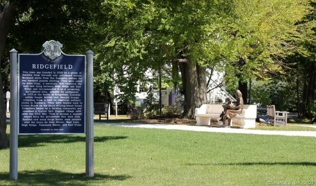 Building Photo - 38 Olcott Way