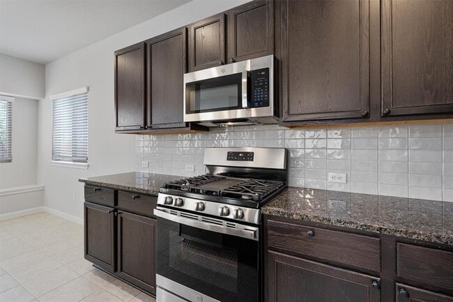 Building Photo - 256 Pelican Bay Cir