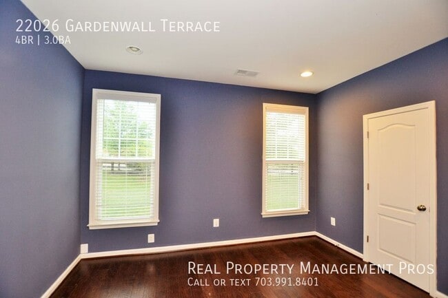 Building Photo - 22026 Gardenwall Terrace