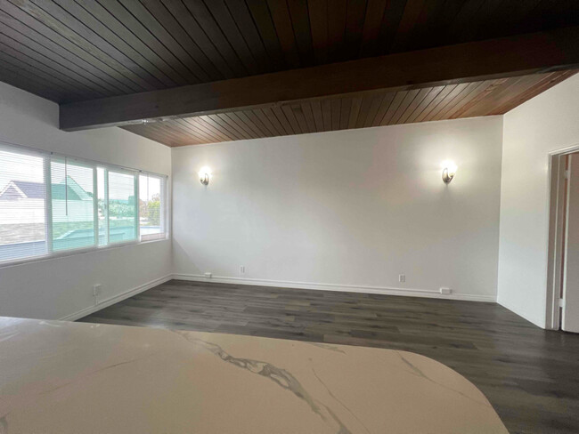 Building Photo - 1251 Prospect Ave