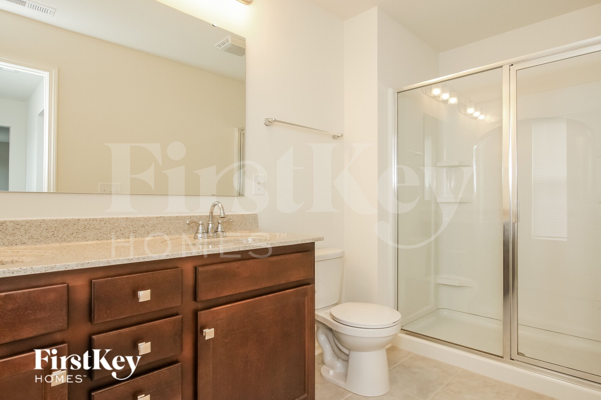 Building Photo - 167 Hidden Lakes Rd