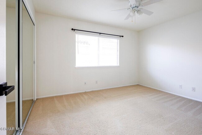 Building Photo - 1851 Fox Springs Cir