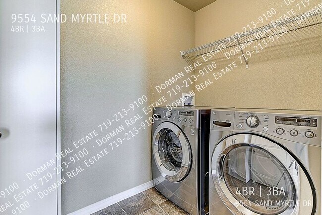 Building Photo - 9554 Sand Myrtle Dr