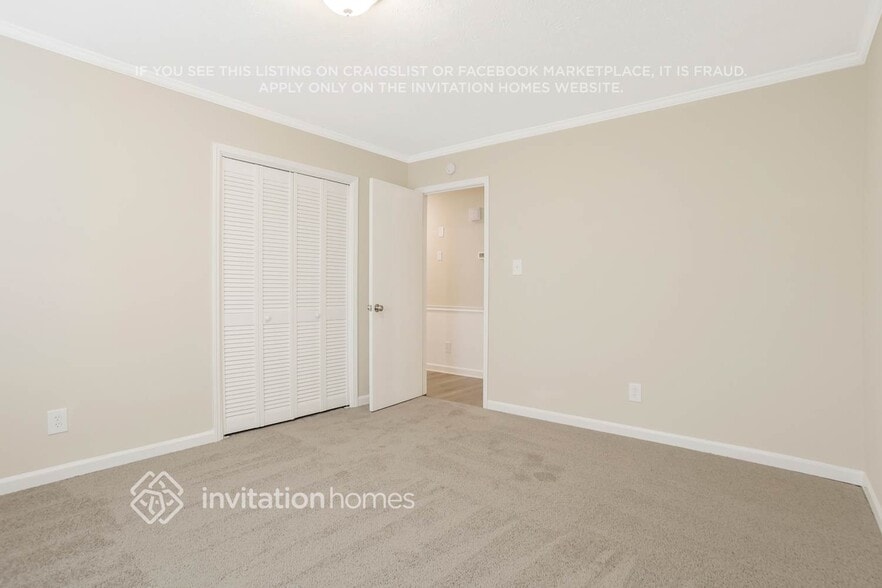 Building Photo - 276 Chambre Ct SW