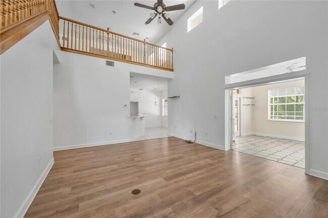 Building Photo - 1507 W Windhorst Rd