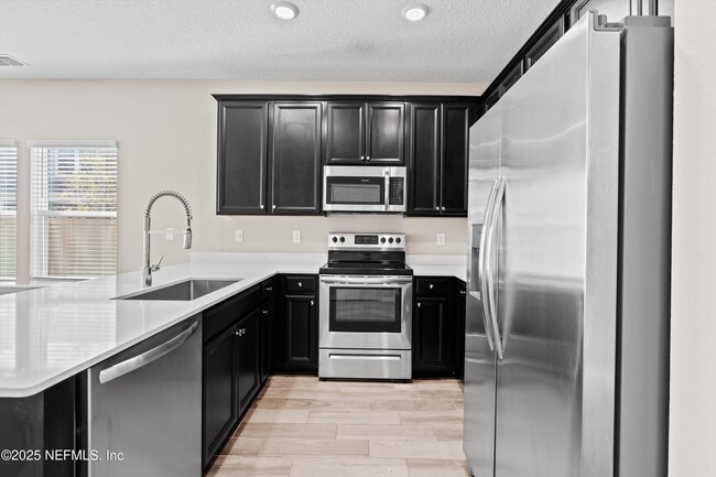 Building Photo - 1180 Beach Dune Dr