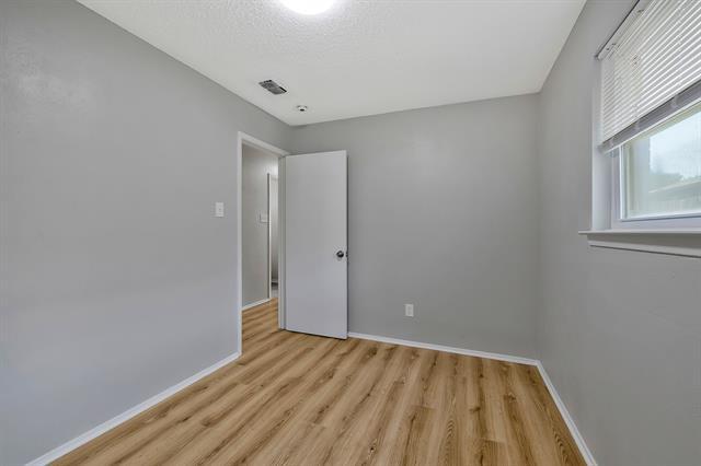 Building Photo - 3708 Ruthann Dr