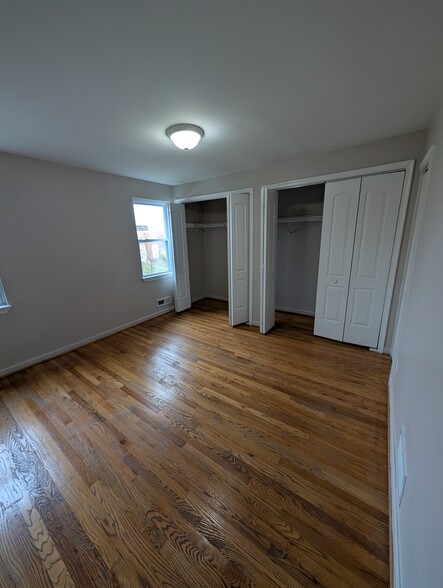 Building Photo - 4000 Elmora Ave
