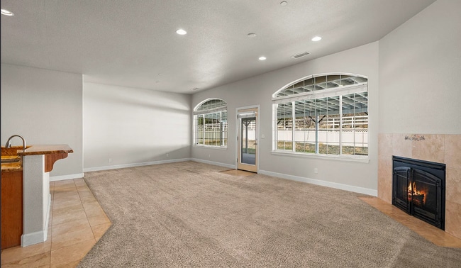 Building Photo - 134 Denio Dr