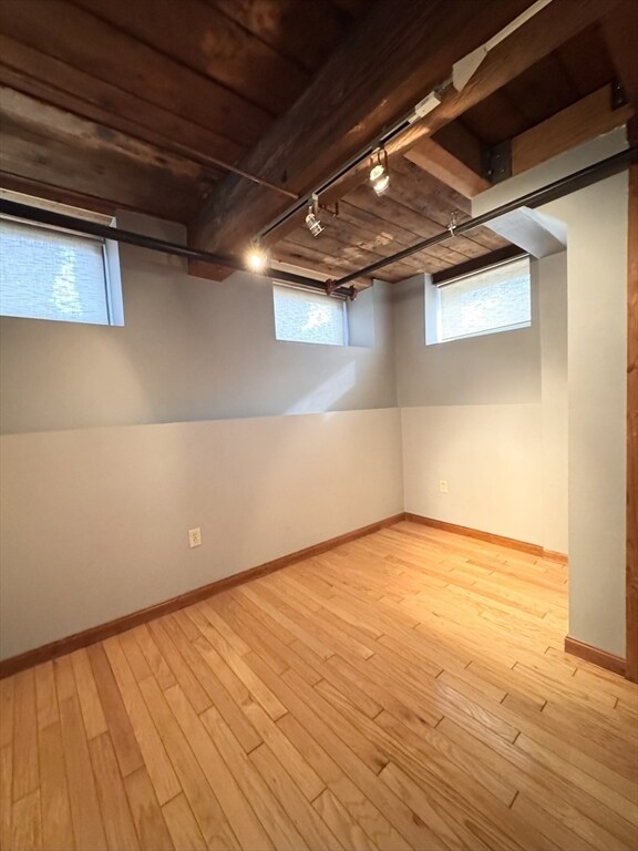 Building Photo - 1 Envelope Terrace