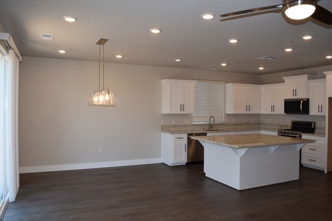 Building Photo - 3652 Ramhorn Rdg Dr