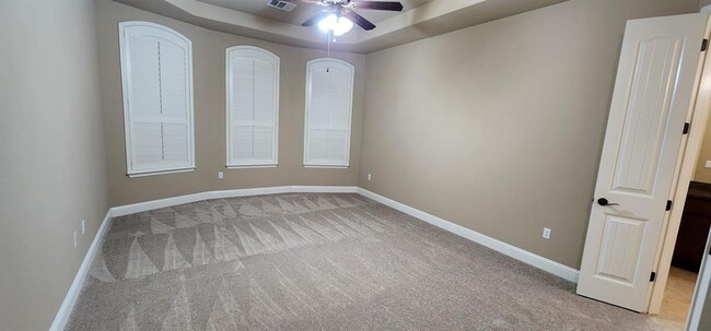 Building Photo - 12624 Cricoli Dr
