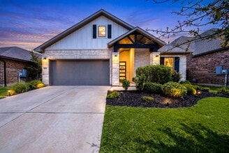 Building Photo - Spacious Comfort Meets Everyday Luxury in This Beautiful One Story