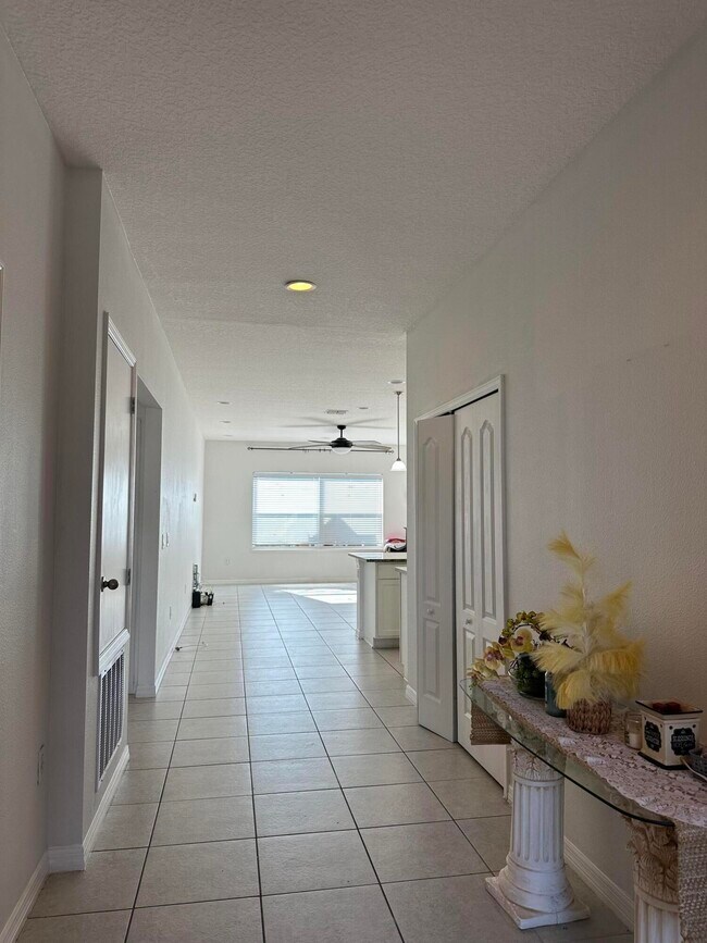 Building Photo - 314 Briarbrook Ln