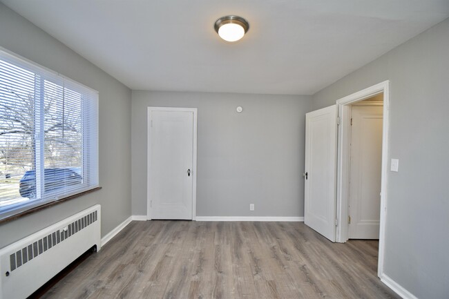 Building Photo - 5219 Colerain Ave
