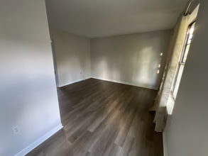 Building Photo - 103 Northwinds Dr