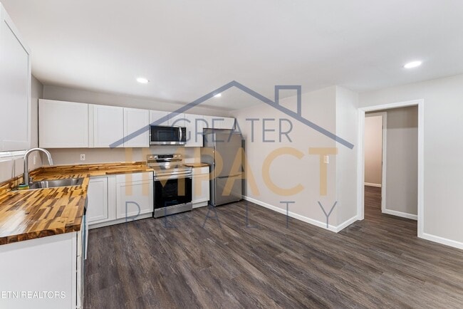 Building Photo - 2506 Legion Dr