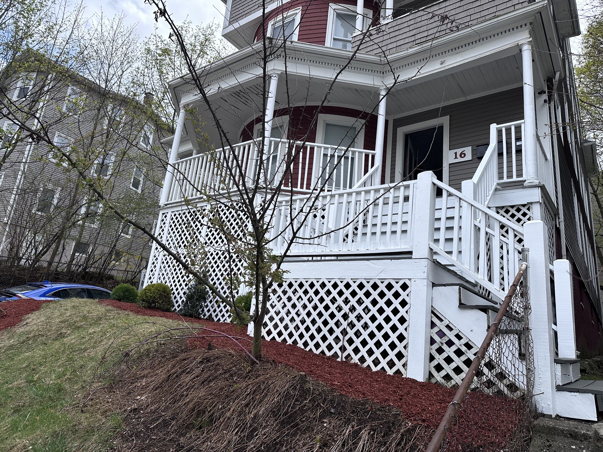 Stairway to heaven - 16 Hillside St