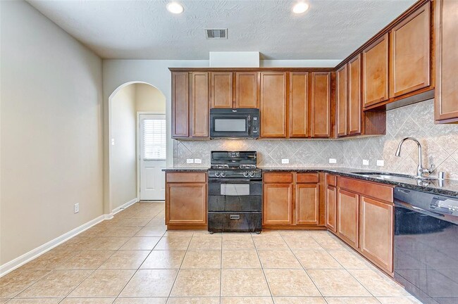 Building Photo - 22402 Lavaca Ranch Ln