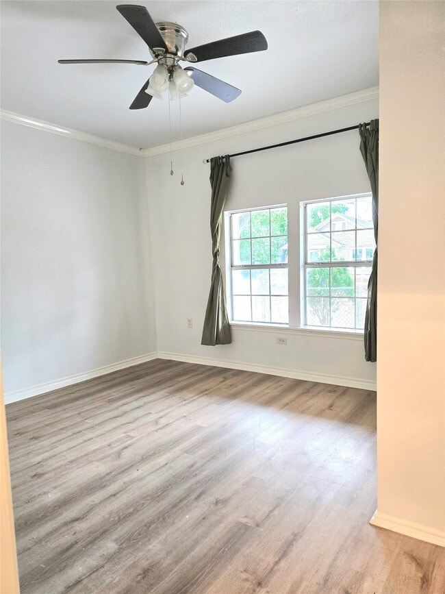 Building Photo - 6637 Avenue T