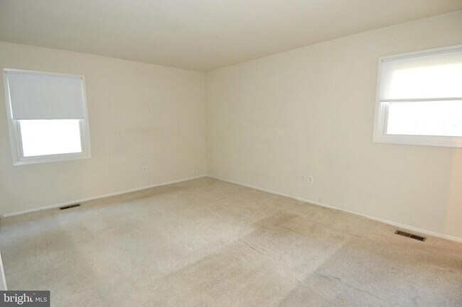 Building Photo - 3717 Irongate Ln